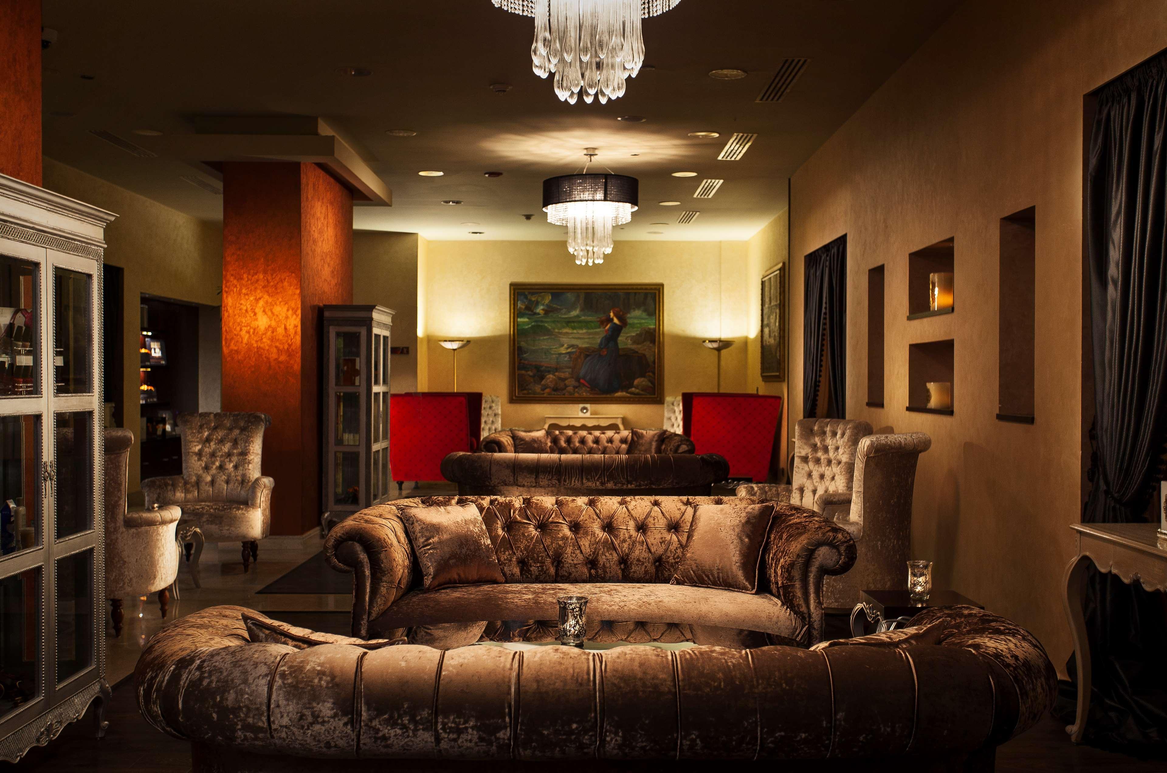 Royal Maxim Palace Kempinski Каир Экстерьер фото The interior of the hotel
