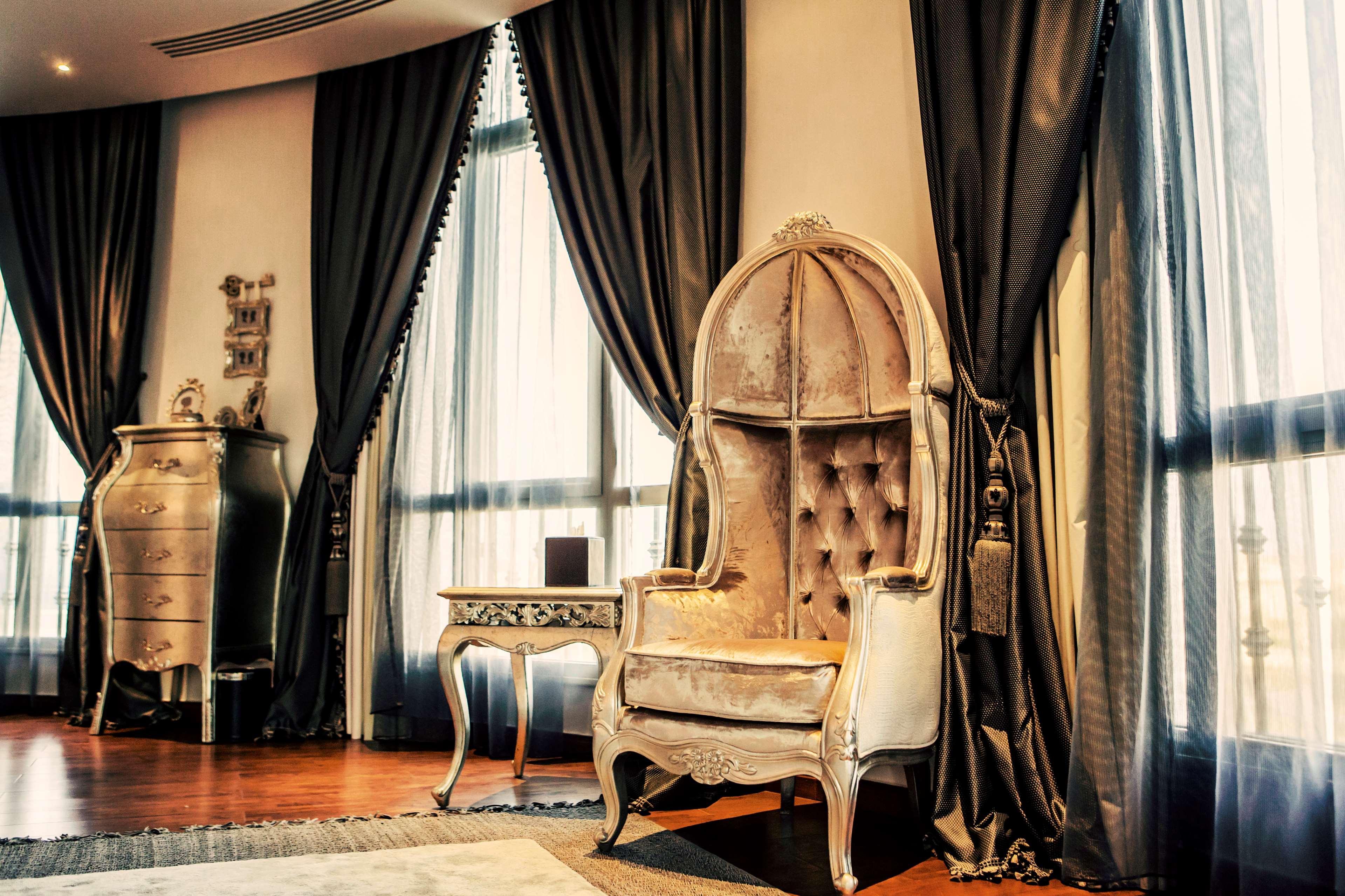 Royal Maxim Palace Kempinski Каир Экстерьер фото Curtains